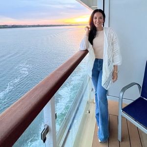 Meet your Posher, Christine